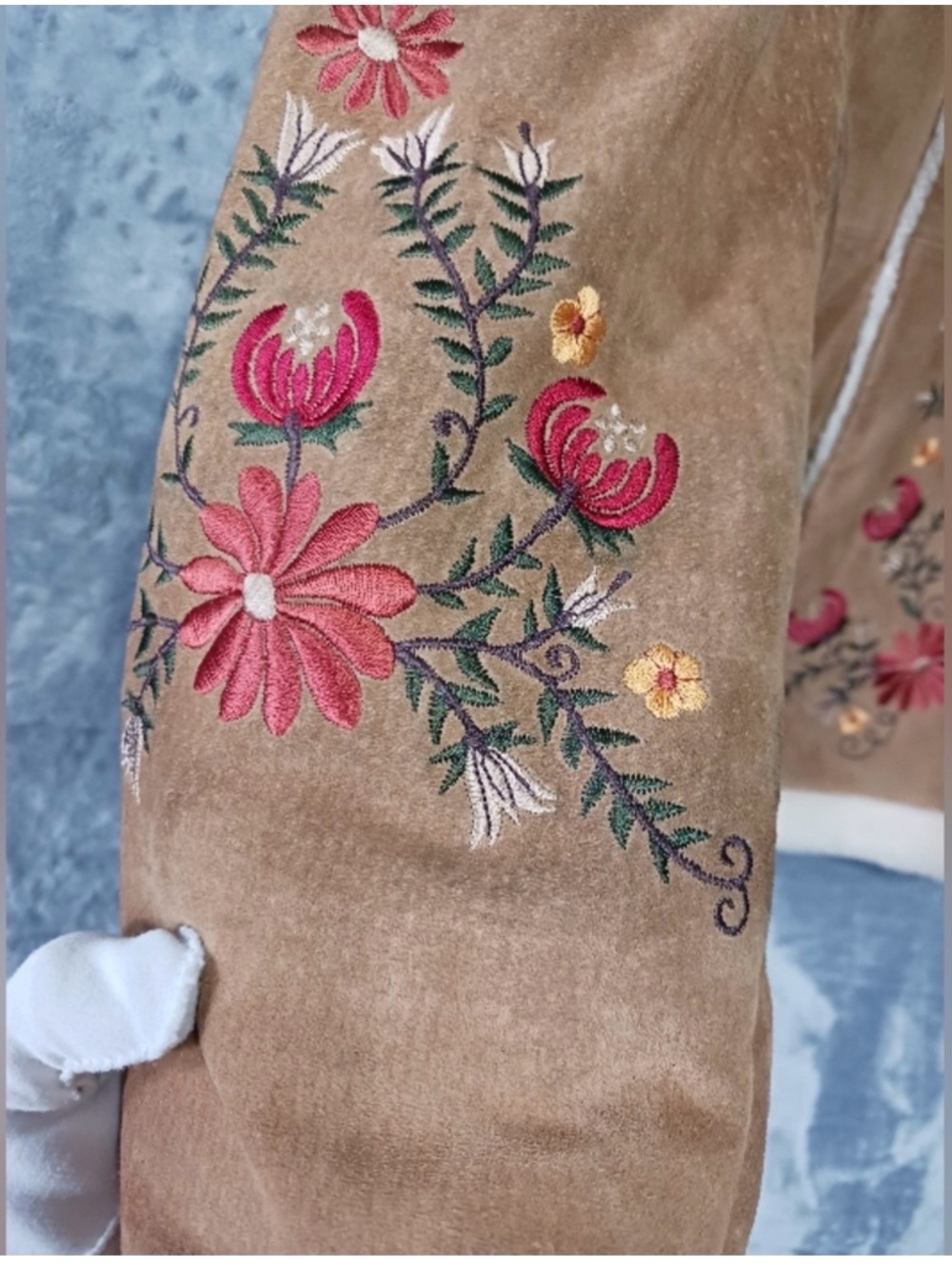 Phoebe Friends St. John’s Bay Suede Embroidered Floral Vintage Toggle Coat - Picture 13 of 16